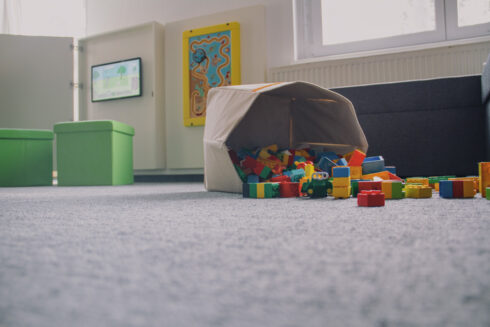 Spielezimmer mit Spielzeug